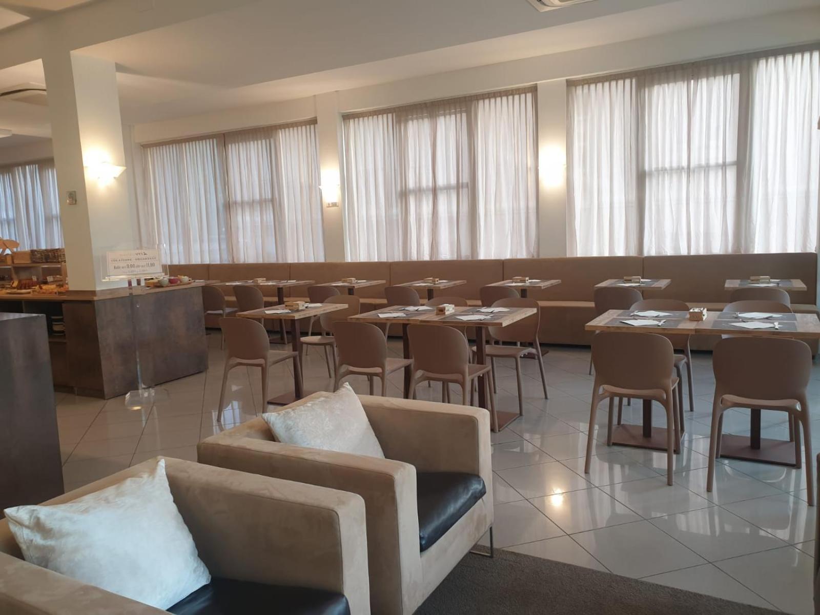 比安卡贝拉酒店 里米尼 外观 照片